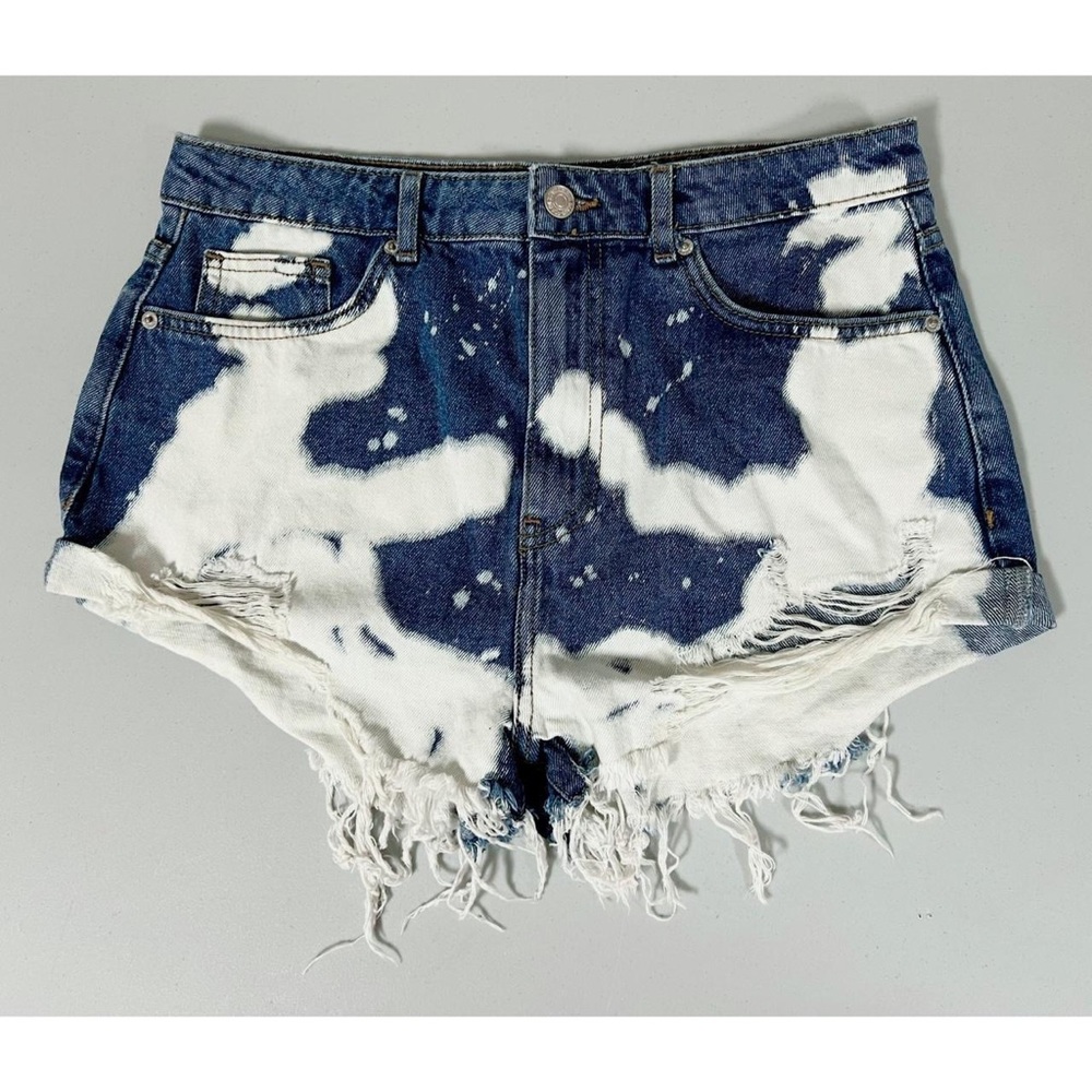 Blue White Bleach Splatter High-Waisted Denim Jean Shorts Bottoms Size 29 🤍💙⛓️